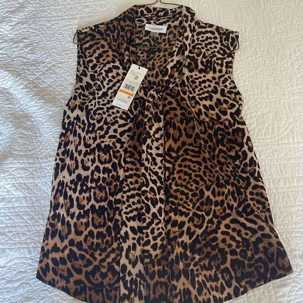 CALVIN KLEIN NWT cheetah print work blouse
